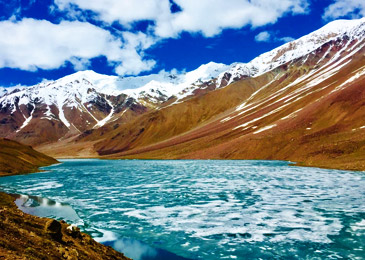 Manali to Chandratal Lake Taxi