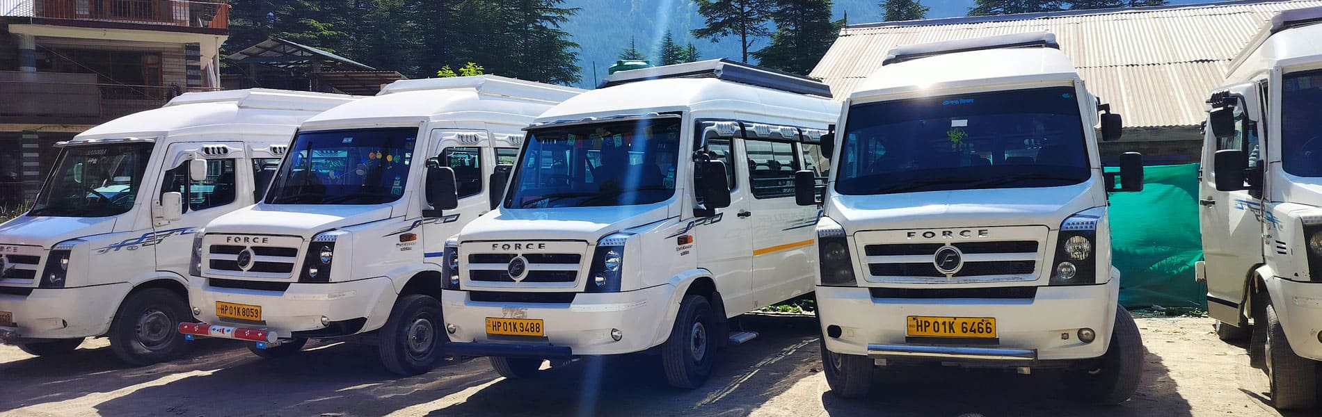 Tempo Traveller Manali